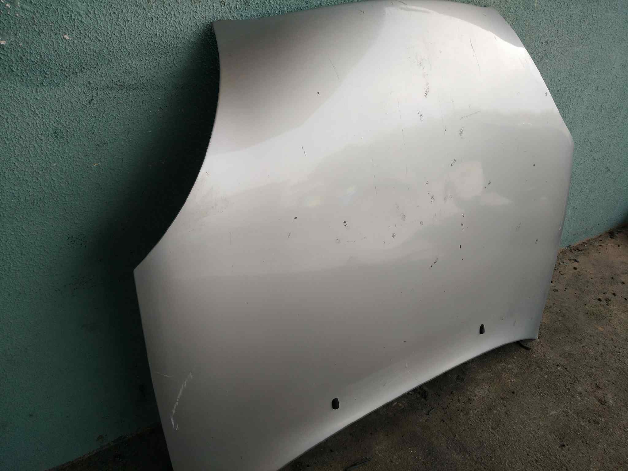 4709799 CAPOT FORD PUMA (CCE)