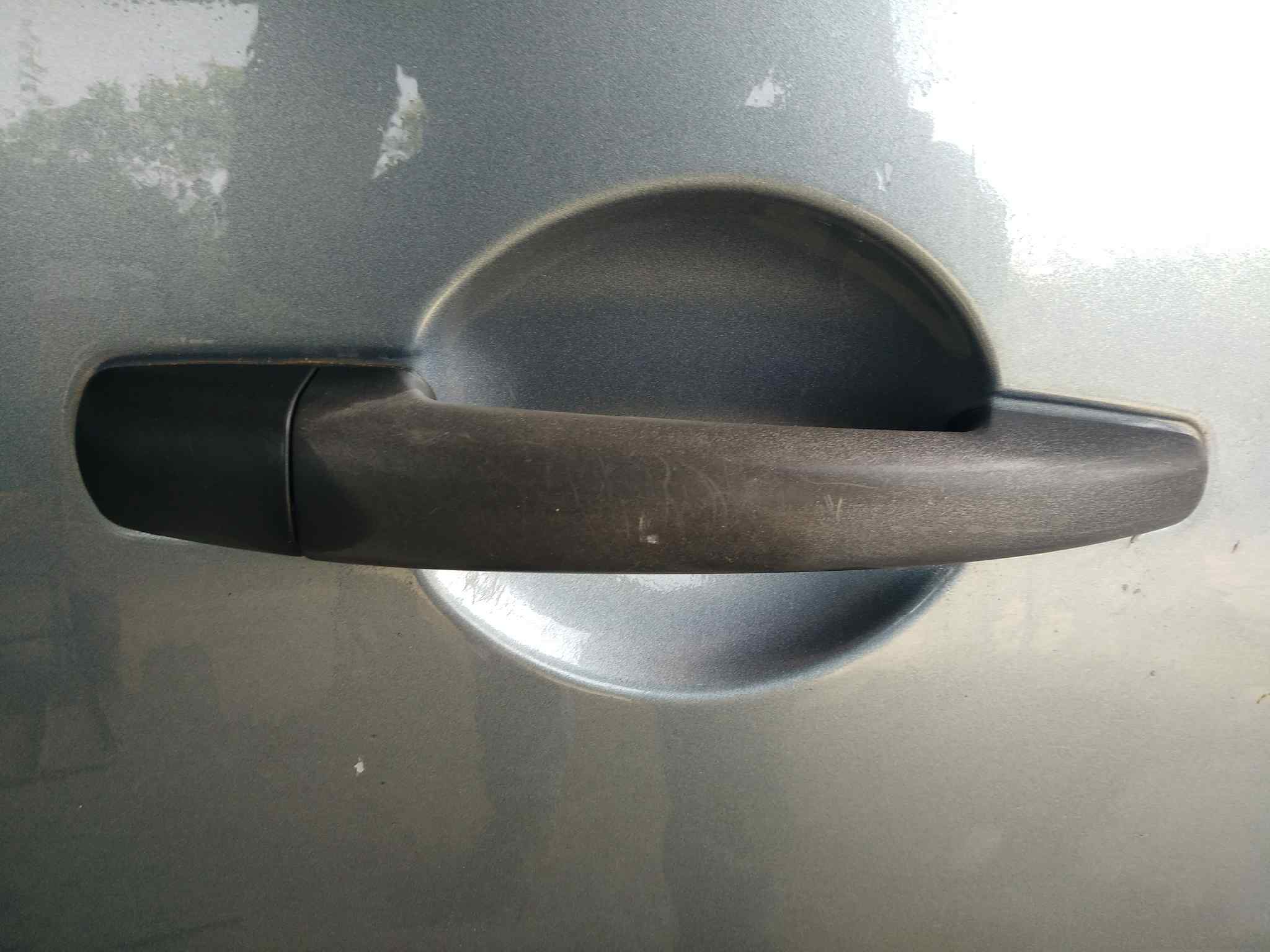 MANETA EXTERIOR DELANTERA DERECHA