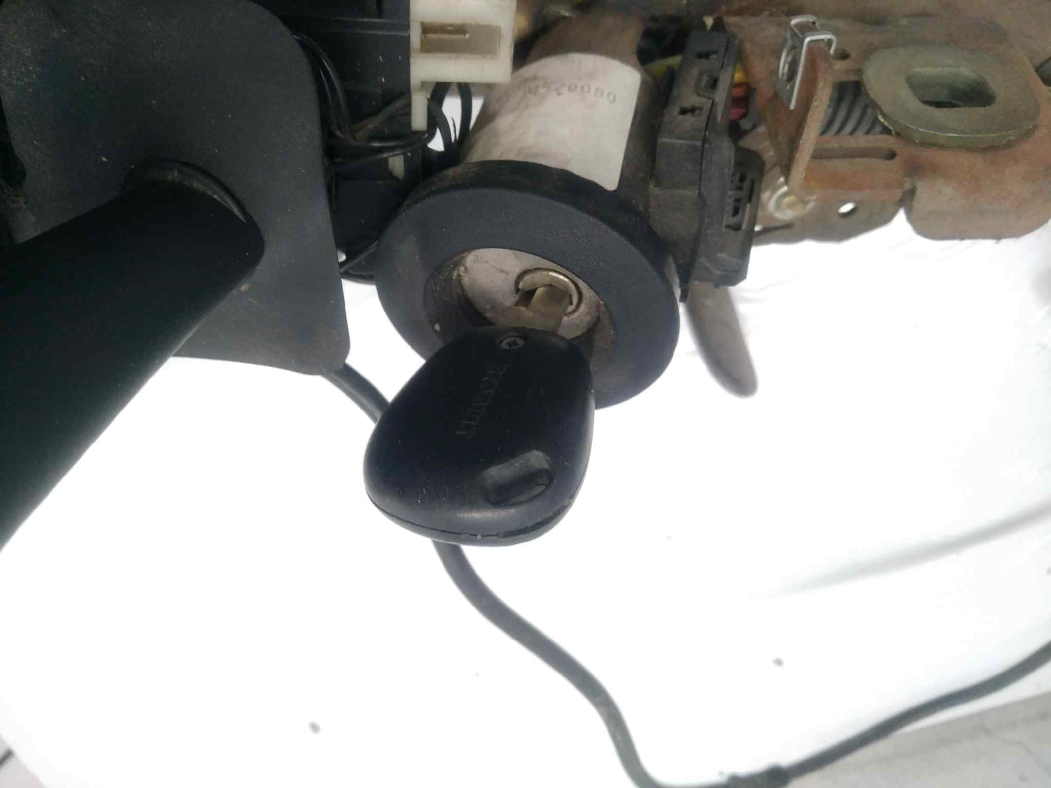 CONMUTADOR DE ARRANQUE