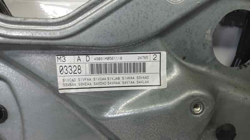 ELEVALUNAS TRASERO DERECHO