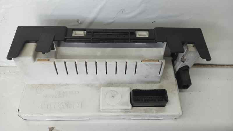 PANTALLA MULTIFUNCION