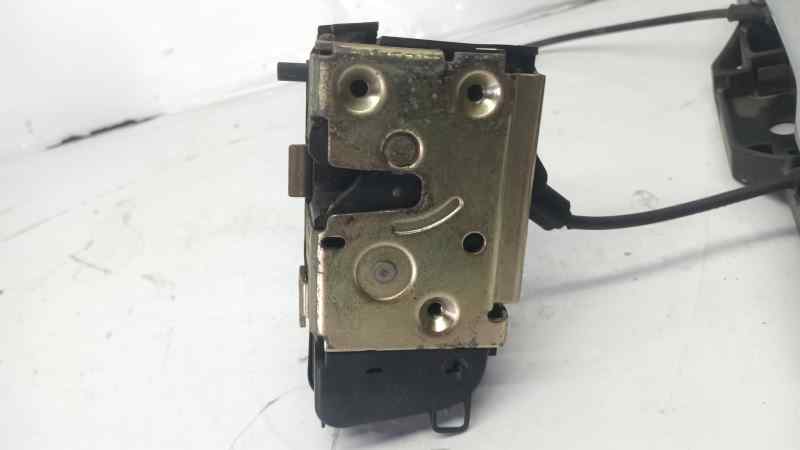 CERRADURA PUERTA TRASERA IZQUIERDA 