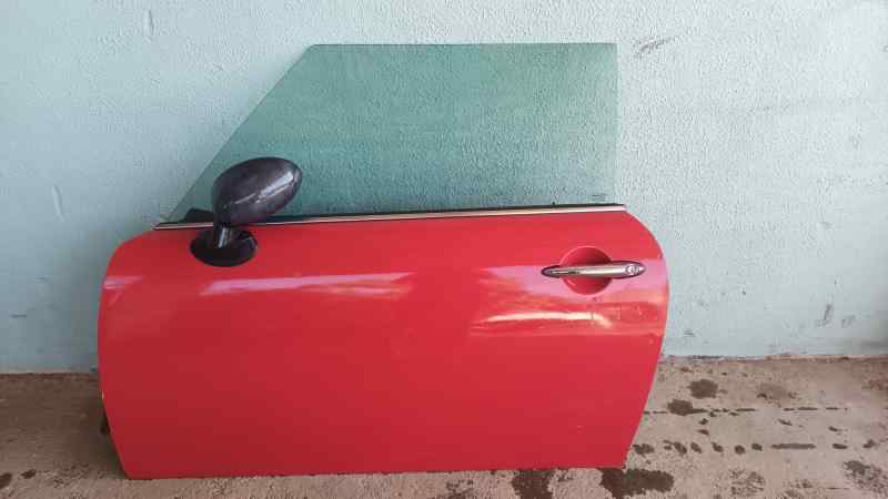 PUERTA DELANTERA IZQUIERDA