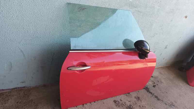 PUERTA DELANTERA DERECHA