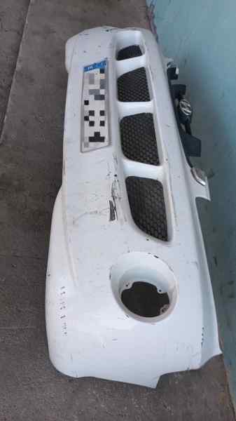 PARAGOLPES DELANTERO