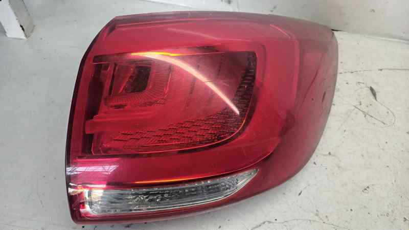 PILOTO TRASERO DERECHO