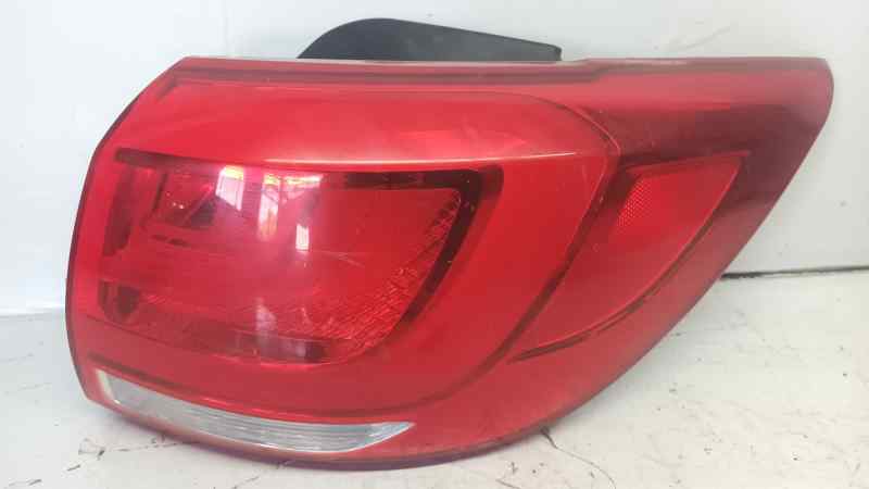 PILOTO TRASERO DERECHO