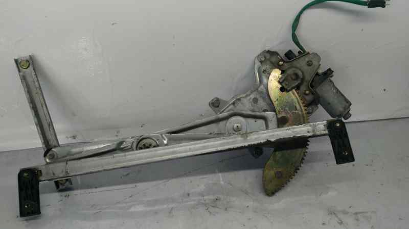 ELEVALUNAS DELANTERO IZQUIERDO