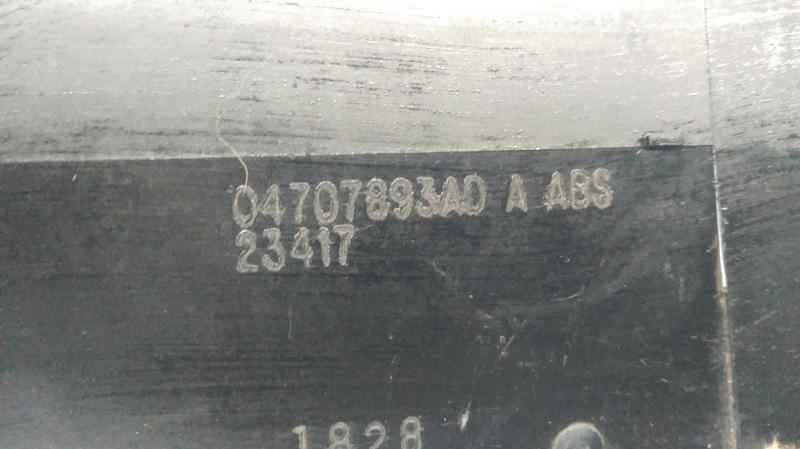 04707893AD CAJA RELES / FUSIBLES CHRYSLER VOYAGER (GS)