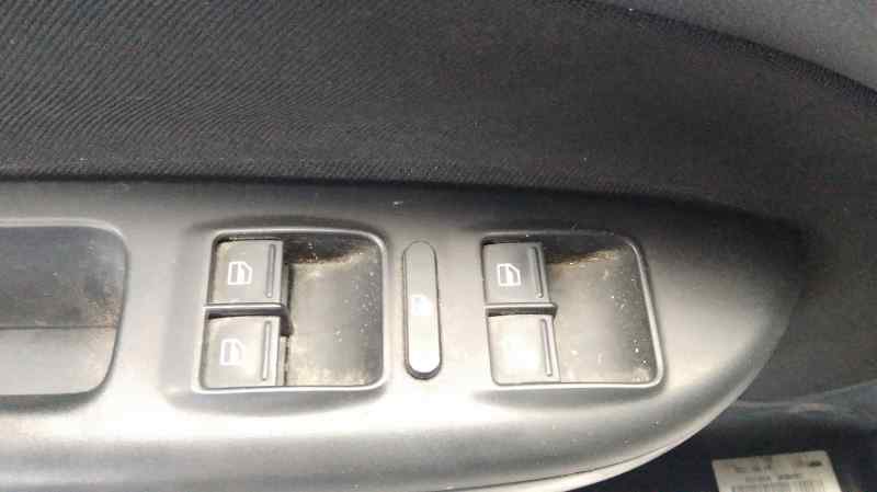 MANDO ELEVALUNAS DELANTERO IZQUIERDO  SKODA OCTAVIA BERLINA (1U2)