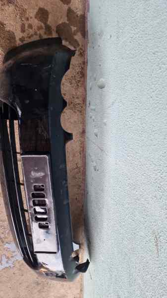 PARAGOLPES DELANTERO