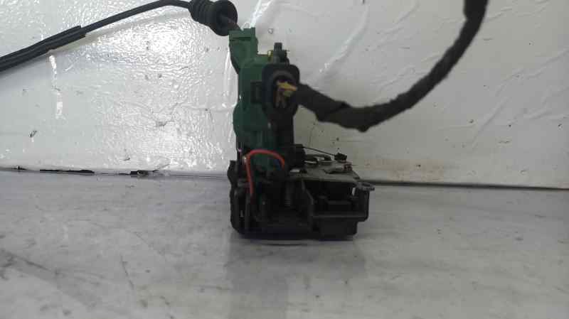 CERRADURA PUERTA DELANTERA IZQUIERDA 