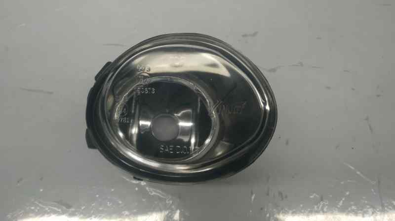 FARO ANTINIEBLA IZQUIERDO