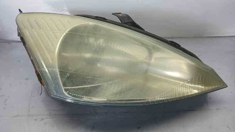 775810 FARO DERECHO FORD FOCUS BERLINA (CAK)