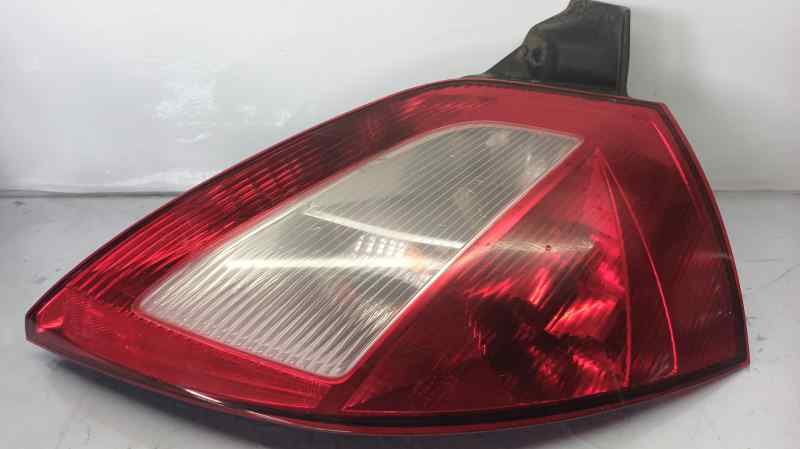 PILOTO TRASERO DERECHO