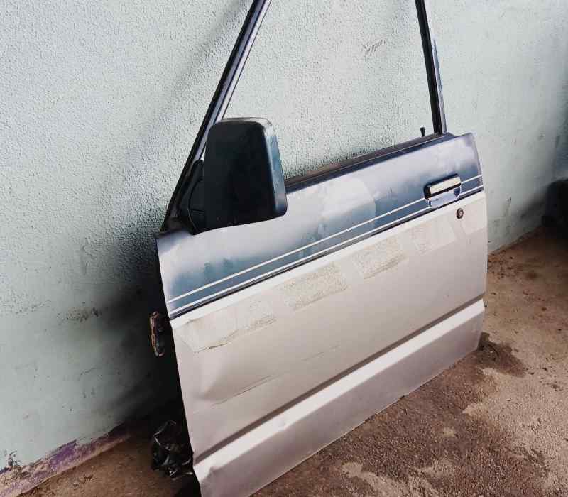 PUERTA DELANTERA IZQUIERDA