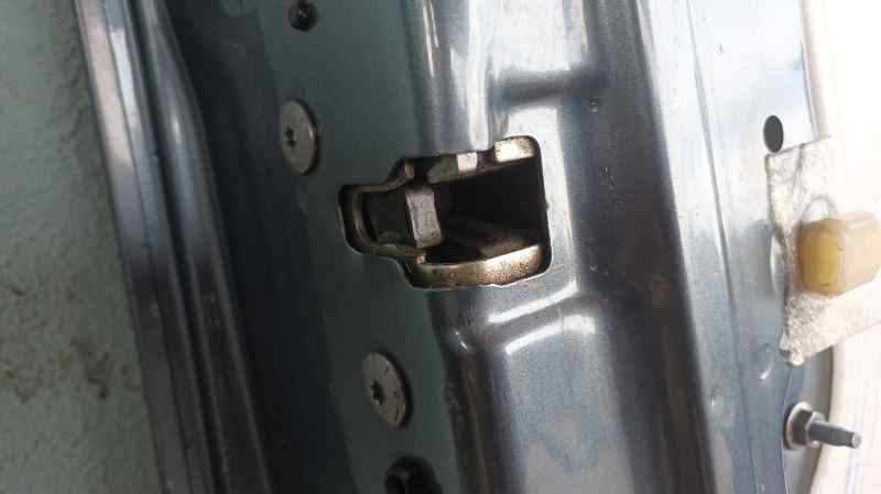 CERRADURA PUERTA DELANTERA IZQUIERDA 