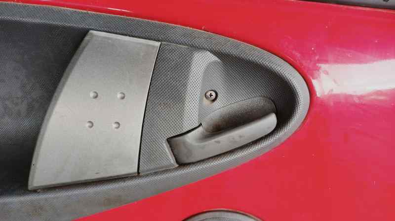 MANETA INTERIOR DELANTERA IZQUIERDA