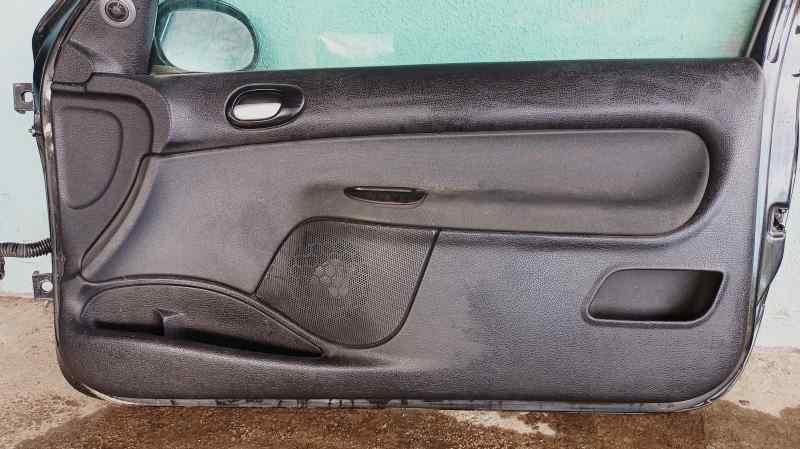 ELEVALUNAS DELANTERO DERECHO