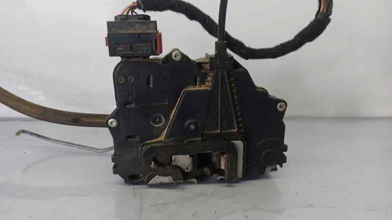 CERRADURA PUERTA DELANTERA IZQUIERDA 