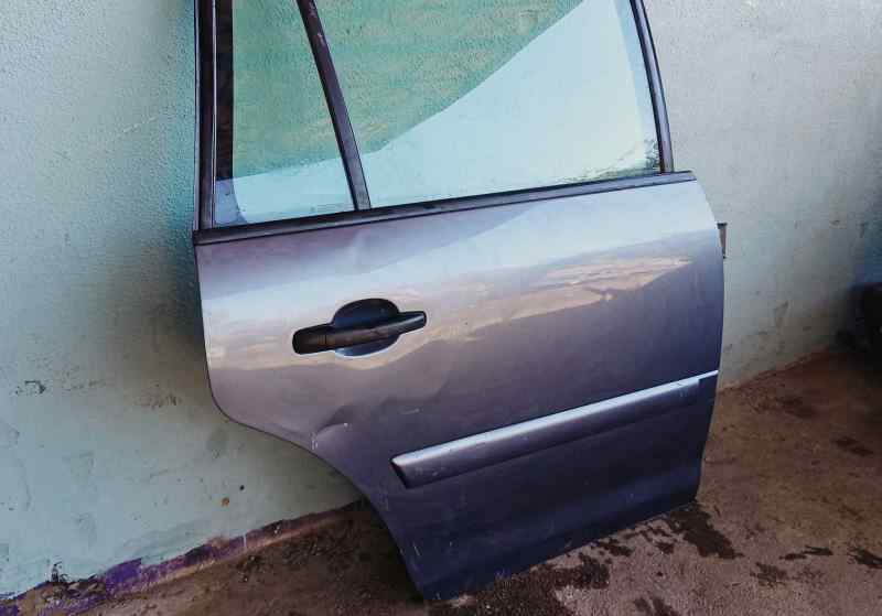 PUERTA TRASERA DERECHA