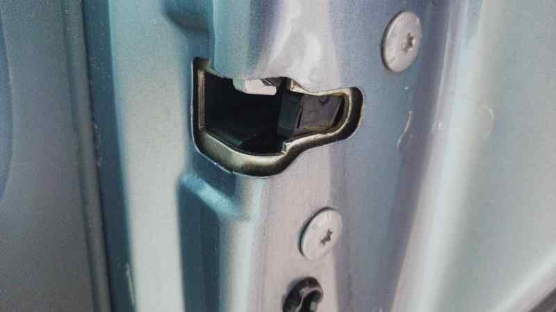 CERRADURA PUERTA TRASERA DERECHA 