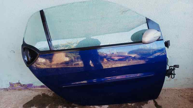 PUERTA DELANTERA DERECHA