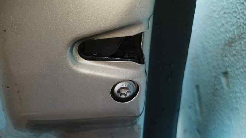 CERRADURA PUERTA TRASERA IZQUIERDA 