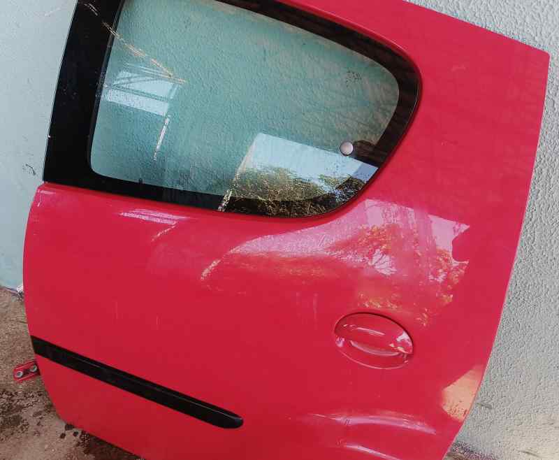 PUERTA TRASERA IZQUIERDA