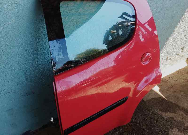 PUERTA TRASERA IZQUIERDA