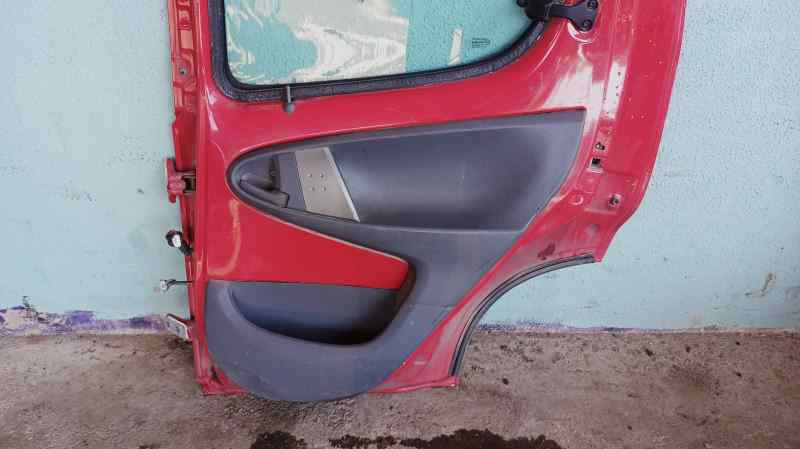 933381 GUARNECIDO PUERTA TRASERA DERECHA CITROEN C1
