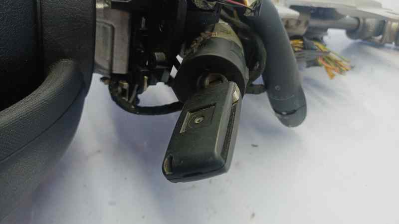 CONMUTADOR DE ARRANQUE