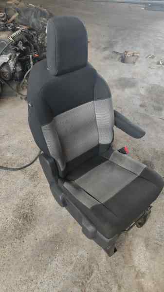 ASIENTO DELANTERO DERECHO