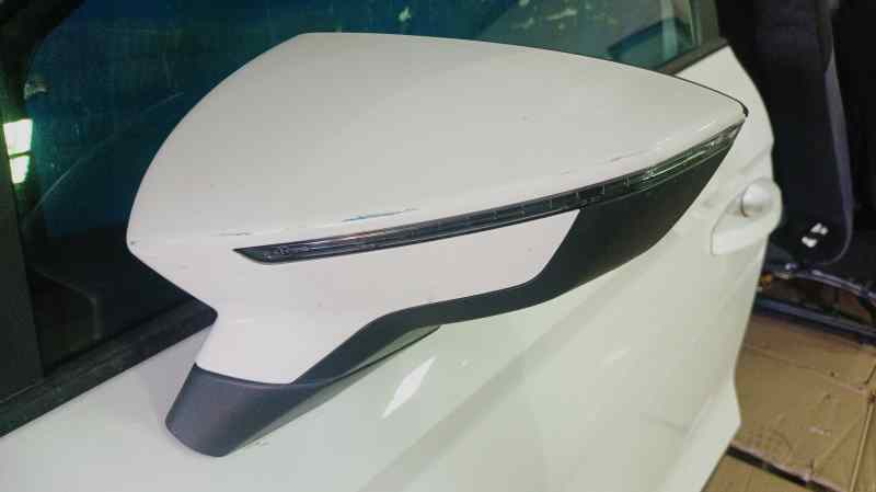 RETROVISOR IZQUIERDO