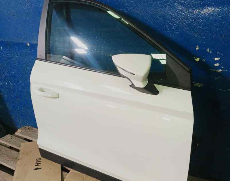 PUERTA DELANTERA DERECHA