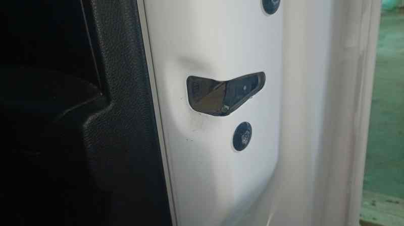 CERRADURA PUERTA DELANTERA DERECHA