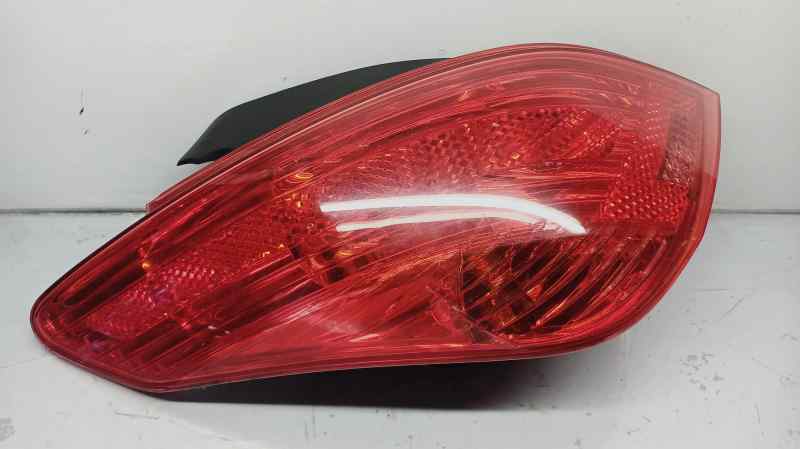 PILOTO TRASERO IZQUIERDO