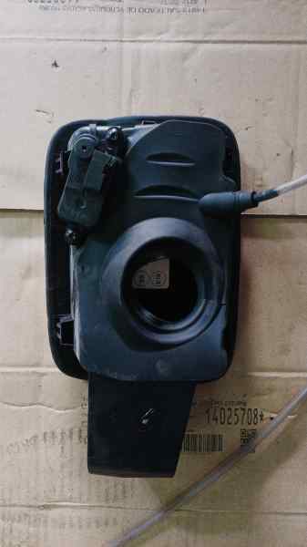 TAPA EXTERIOR COMBUSTIBLE