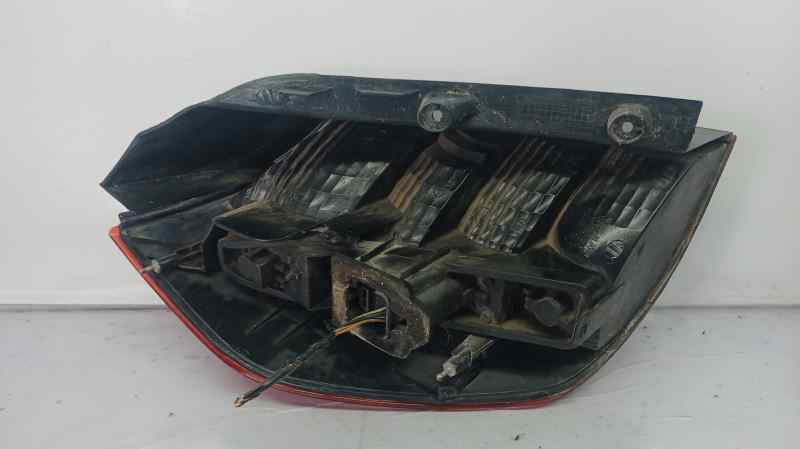 PILOTO TRASERO DERECHO