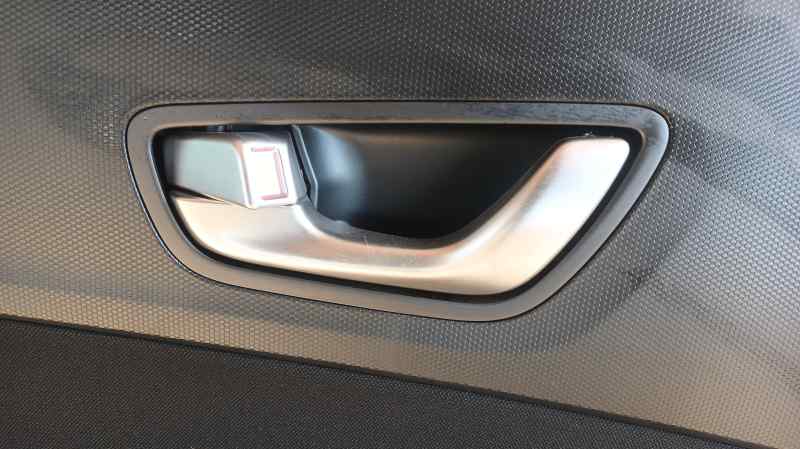 MANETA INTERIOR TRASERA IZQUIERDA