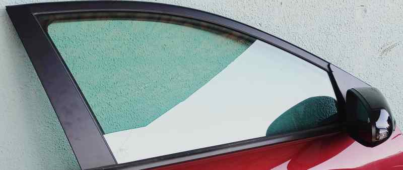 LUNA DELANTERA DERECHA