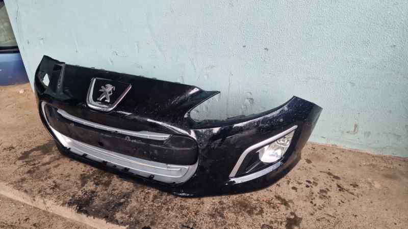 PARAGOLPES DELANTERO