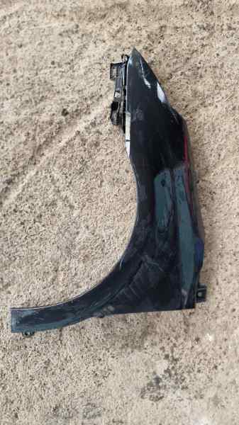 ALETA DELANTERA IZQUIERDA