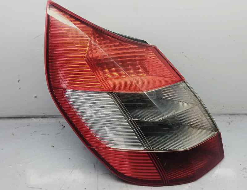 PILOTO TRASERO IZQUIERDO