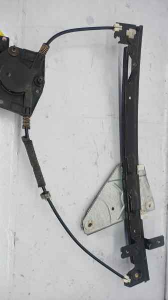 ELEVALUNAS DELANTERO IZQUIERDO