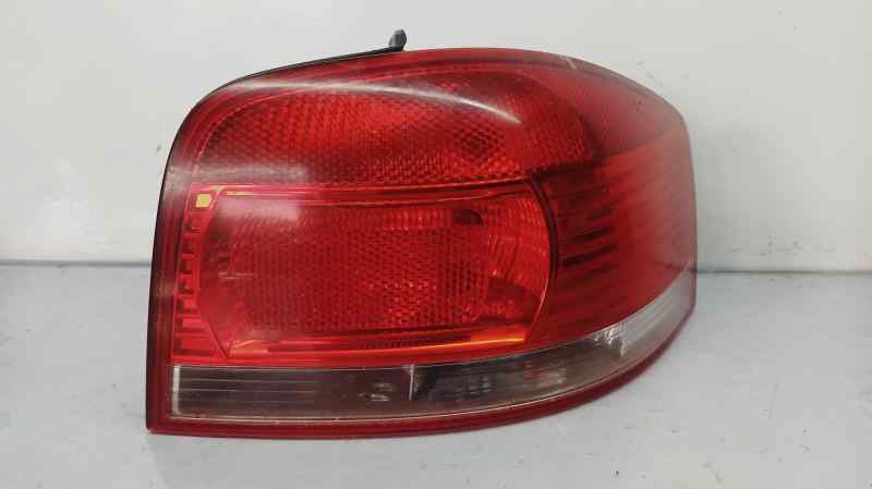 PILOTO TRASERO DERECHO