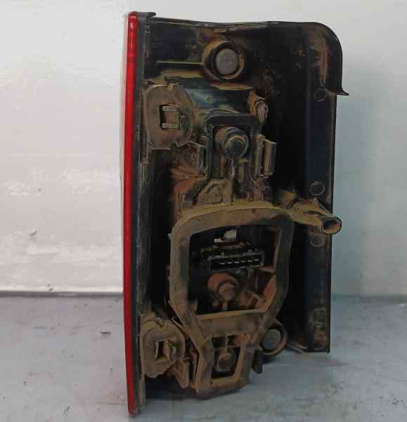 9657976980 PILOTO TRASERO DERECHO PEUGEOT PARTNER (S2)