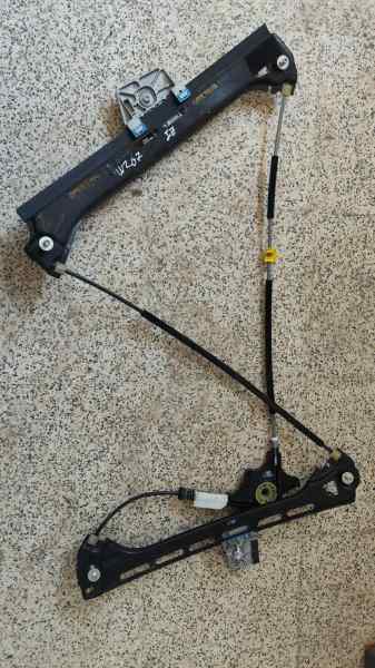 ELEVALUNAS DELANTERO IZQUIERDO