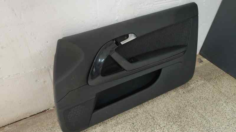 GUARNECIDO PUERTA DELANTERA DERECHA AUDI A3 (8P)