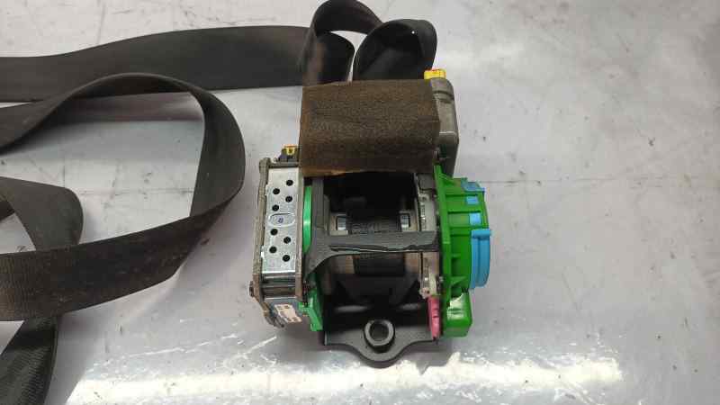 CINTURON SEGURIDAD DELANTERO DERECHO